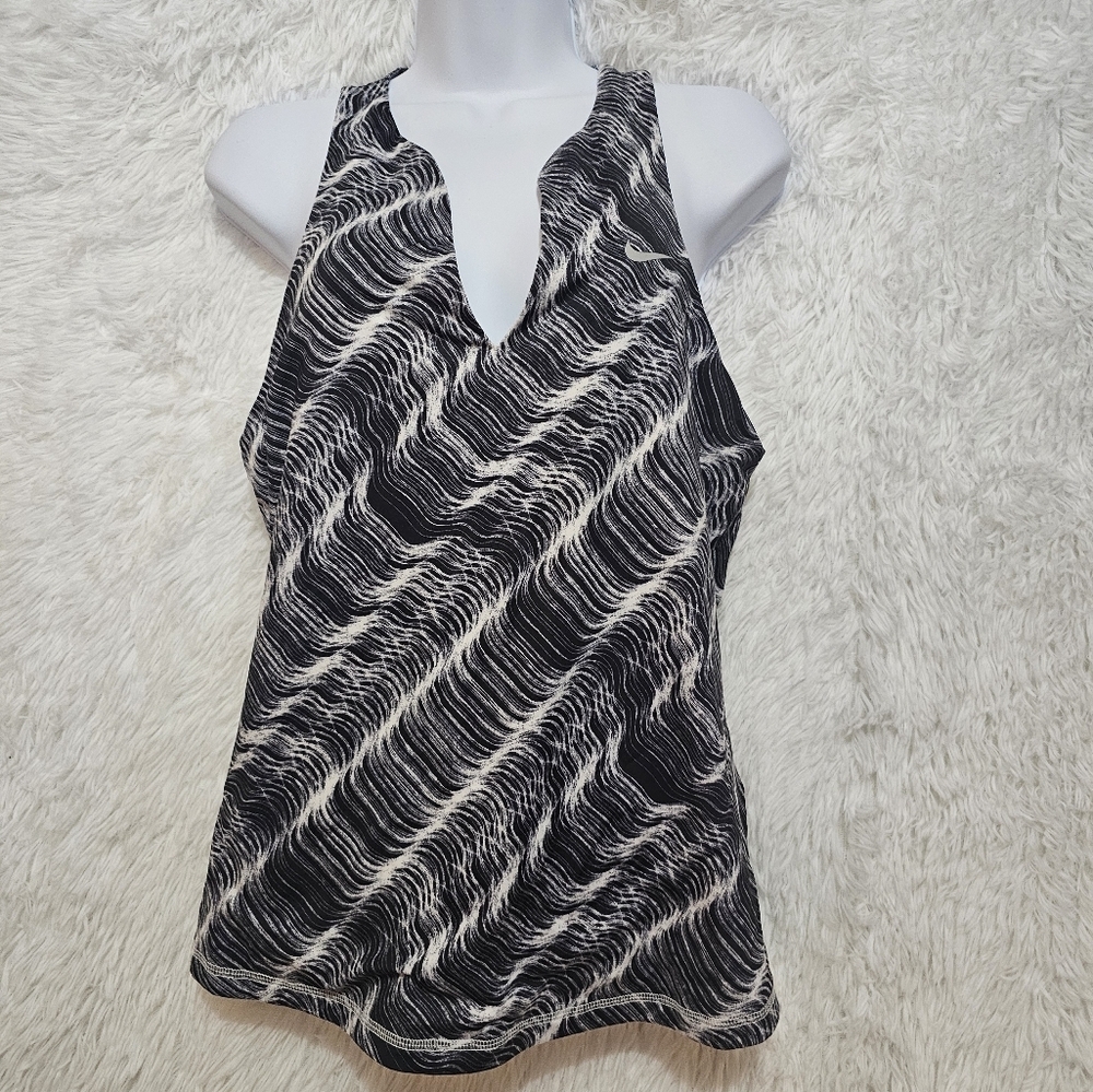Nike Dri Fit Active Wear Monochrome Wave Tank Top Size Large